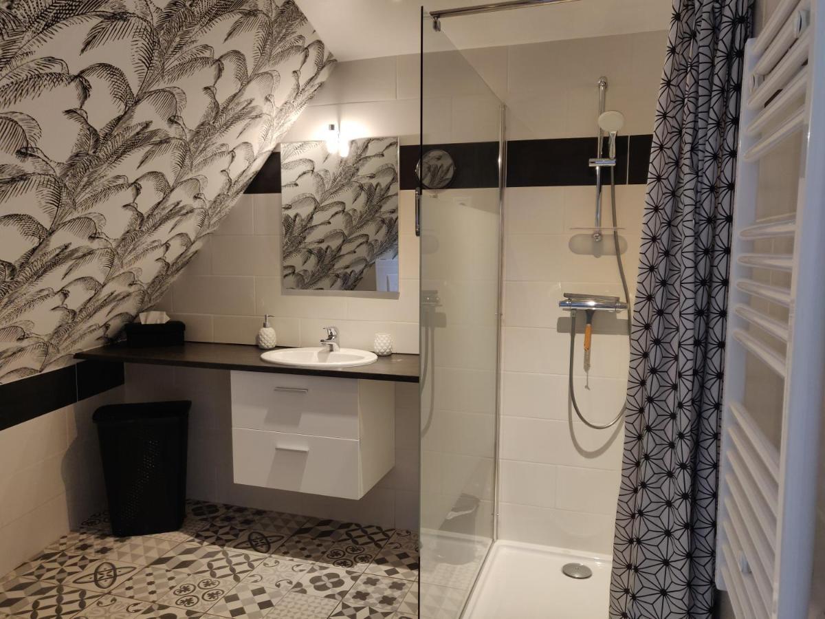Gite Elyaco - Appartement Complet Avec 2 Chambres アンクール エクステリア 写真